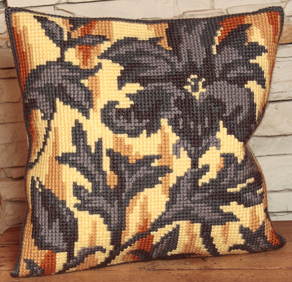 Cross Stitch Kit: Cushion: Silhouette on Right