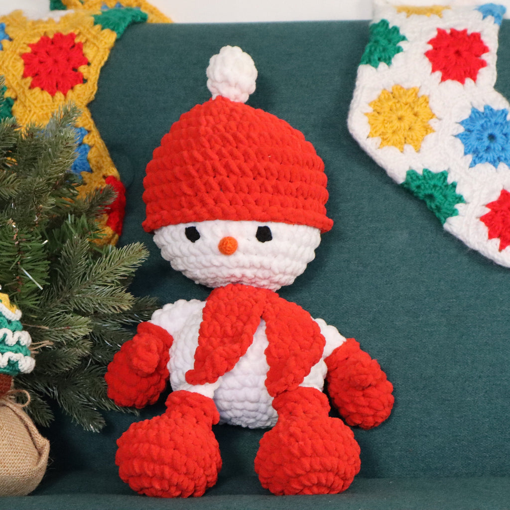 Knitty Critters - Make Christmas Crochet Kit - Twinkle Snowman